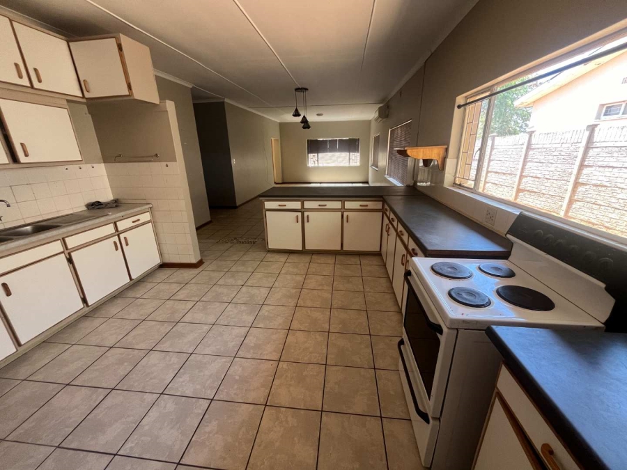 3 Bedroom Property for Sale in Keidebees Northern Cape